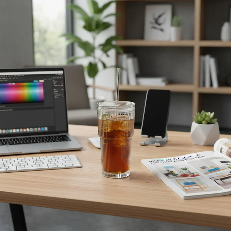 Copo de Vidro Canelado com Canudo