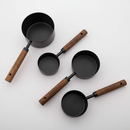 Conjunto de Medidores em Aço Inox e Cabo de Madeira