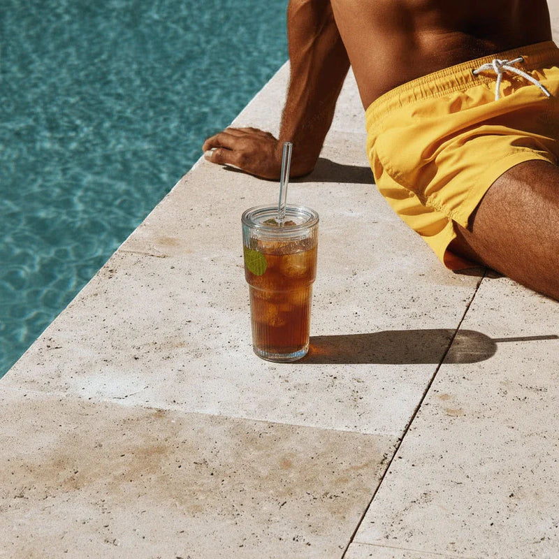 Copo de Vidro Canelado com Canudo